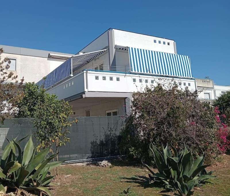 La Maison De Monique Policoro Esterno foto
